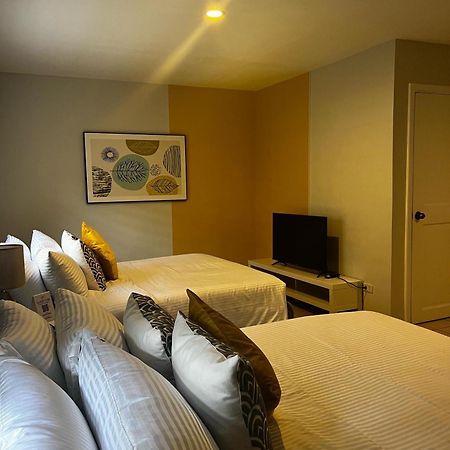 Emerald Manor Hotel Olongapo Zewnętrze zdjęcie