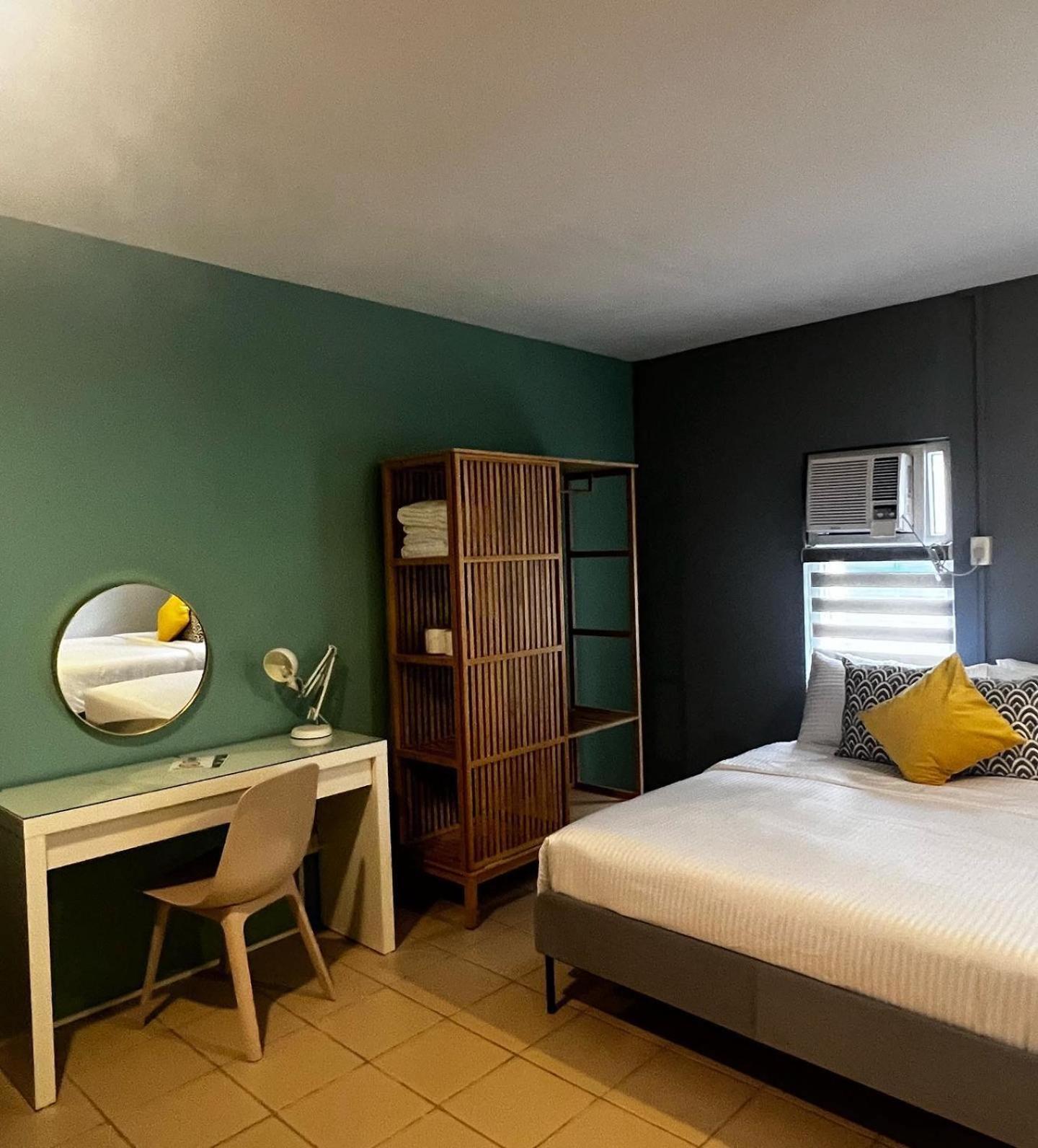 Emerald Manor Hotel Olongapo Zewnętrze zdjęcie